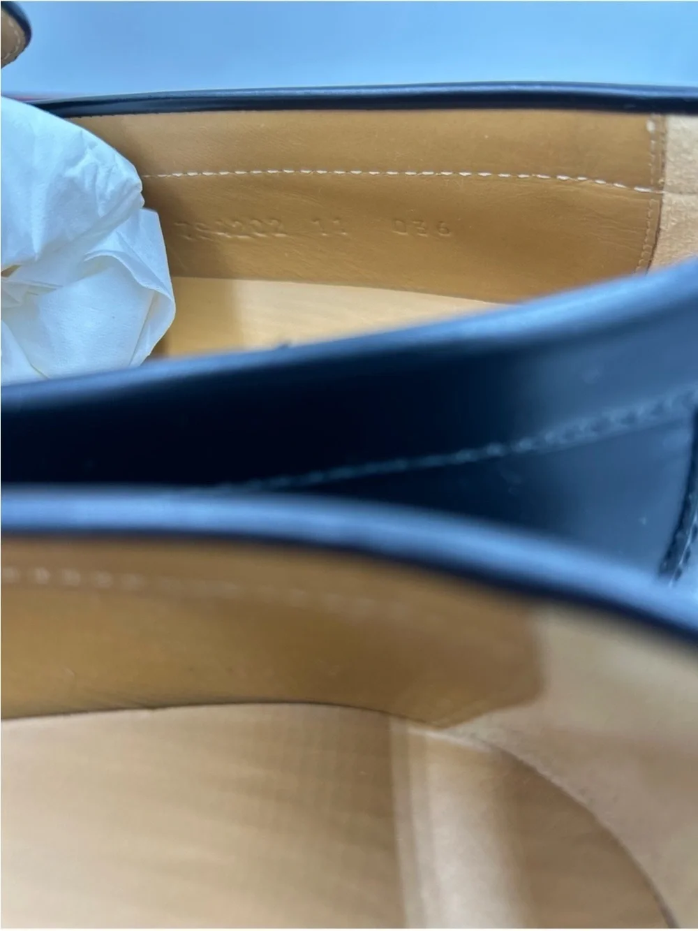 Men’s Gucci horse bit, leather loafer size 11 fits 11.5 US made in Italy